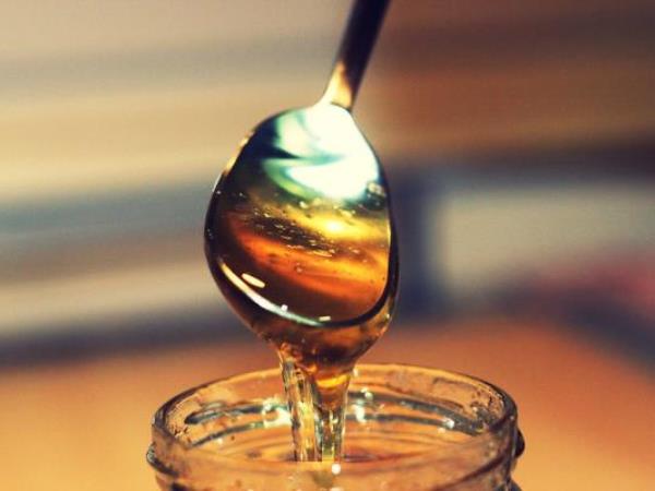 How much honey can we eat in a day?