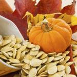 3 reasons why pumpkin seeds are an excellent snack