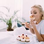 What causes more weight gain: sugar or fat?