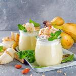 Dessert made from bananas and yogurt