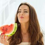 Do not eat watermelon in the evening, find out why!