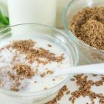 Have you heard of the recipe with kefir and flaxseed flour?