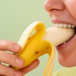 Why It Matters What Time You Eat Bananas