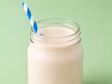 Three ingredients, one smoothie: apple, yogurt, and lemon as allies in weight loss