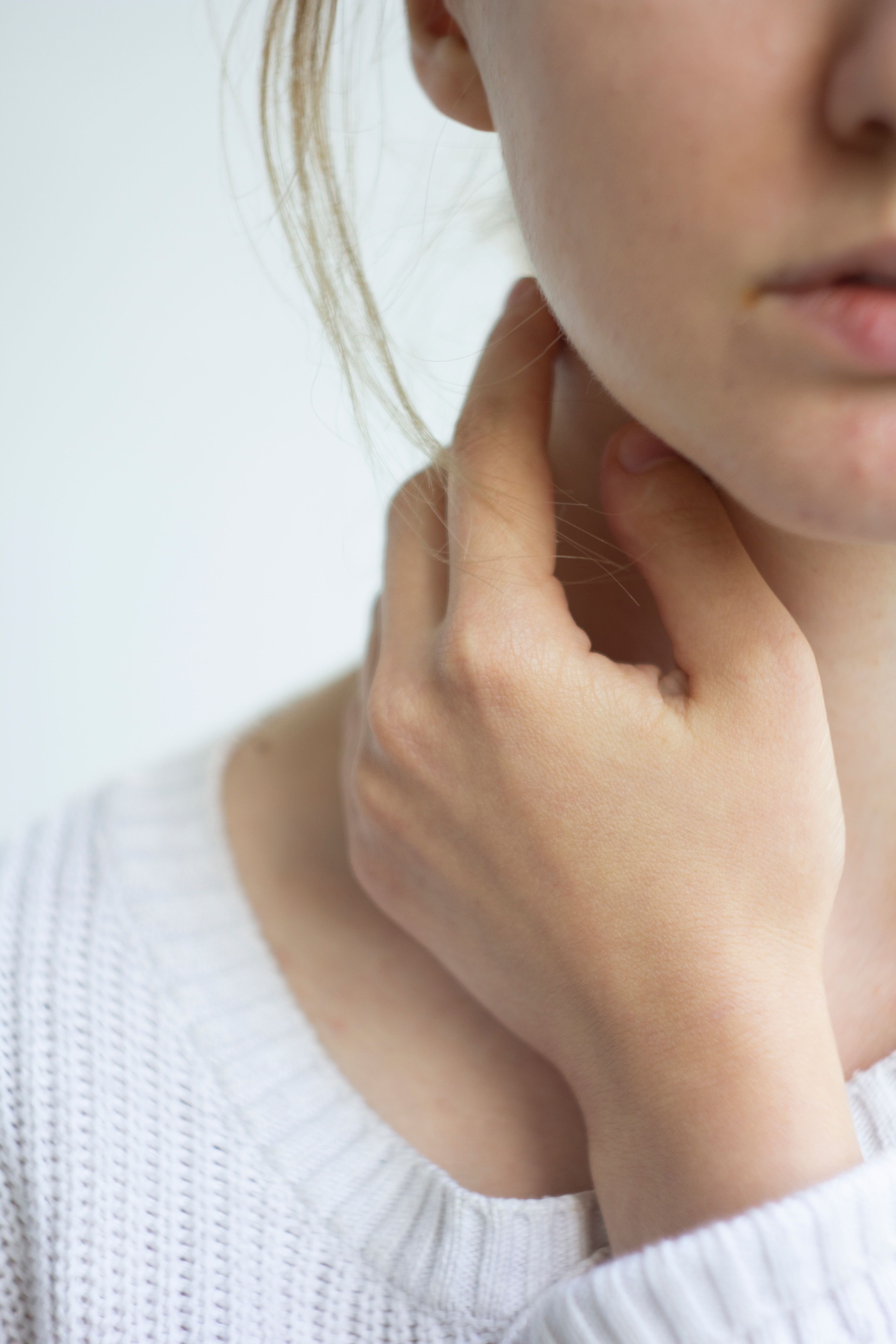 Broccoli, Plastic, and Pesticides: Who is Quietly Sabotaging Your Thyroid?