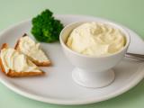 Homemade Philadelphia-Style Cream Cheese from Four Ingredients: The Recipe Born from a Dairyman's Happy Accident
