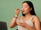 The End of the 6 p.m. Myth: Light Bedtime Snacks That May Actually Work in Your Favor