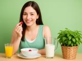 Six Days, Six Foods, Half a Dozen Kilos Lighter? A Closer Look at the Swedish 6 Petal Diet